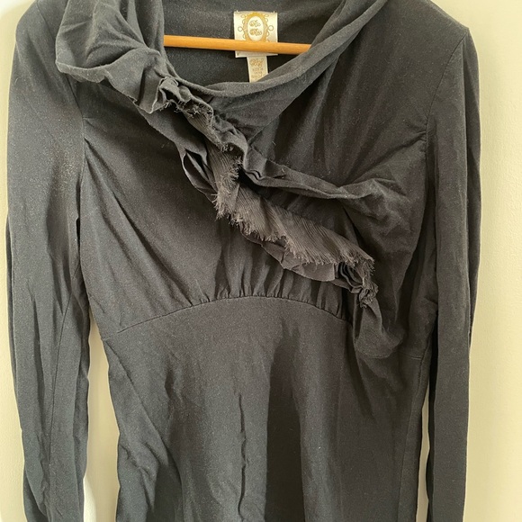 Black Long-Sleeve Women's Blouse with Fringe Detail - Picture 6 of 7